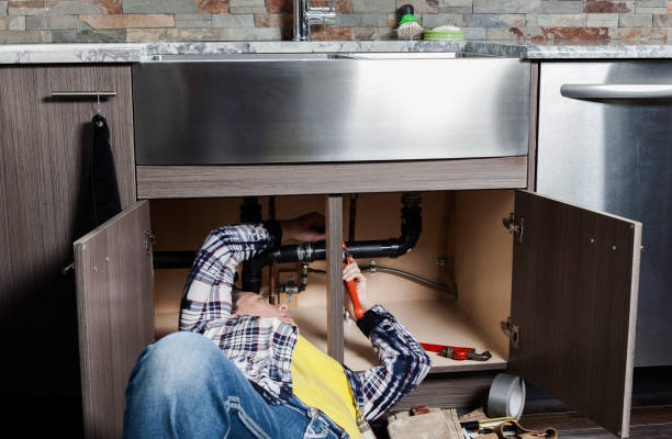 Best Clogged Drain Plumber  in Lowell, MA